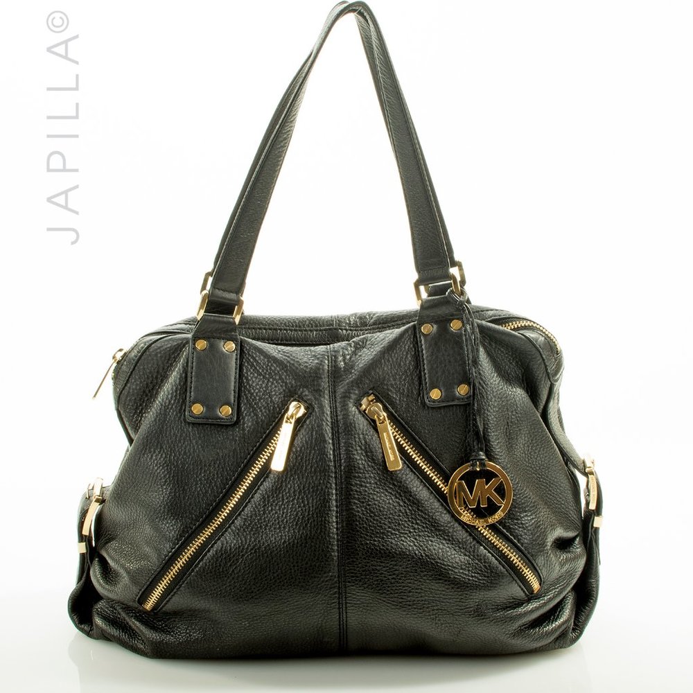 GORGEOUS LARGE BLACK MICHAEL KORS LEATHER ZIPPER SATCHEL